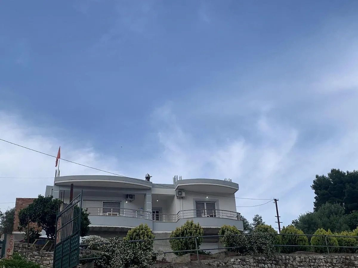 Vila Halim Bani Sarande