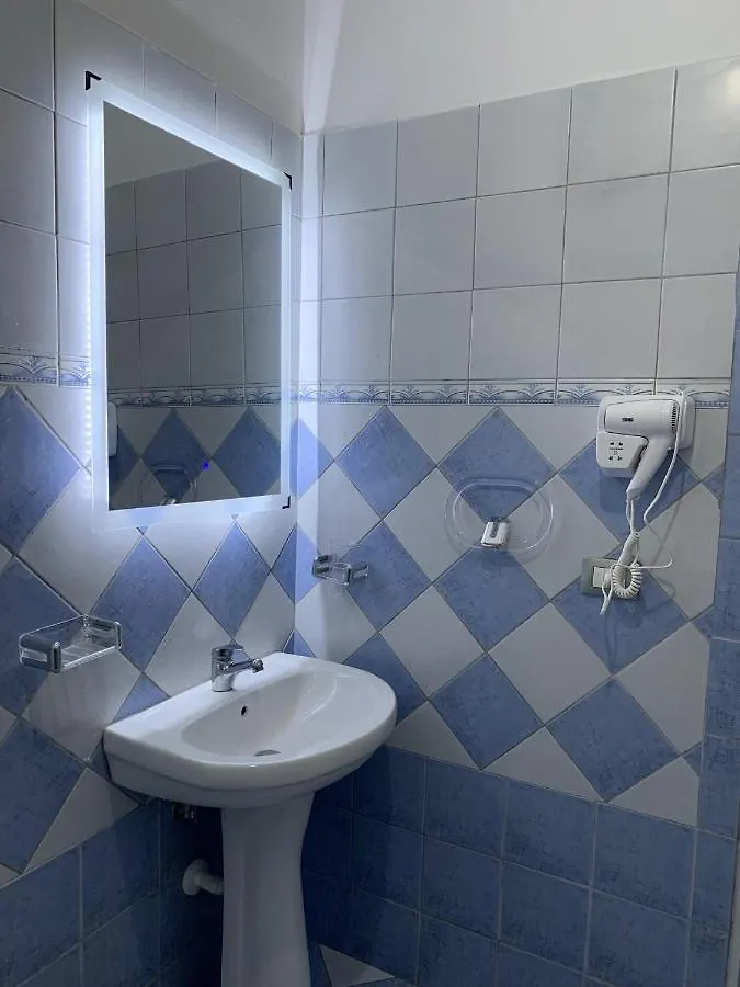 Guest house Vila Halim Bani Sarande Albania
